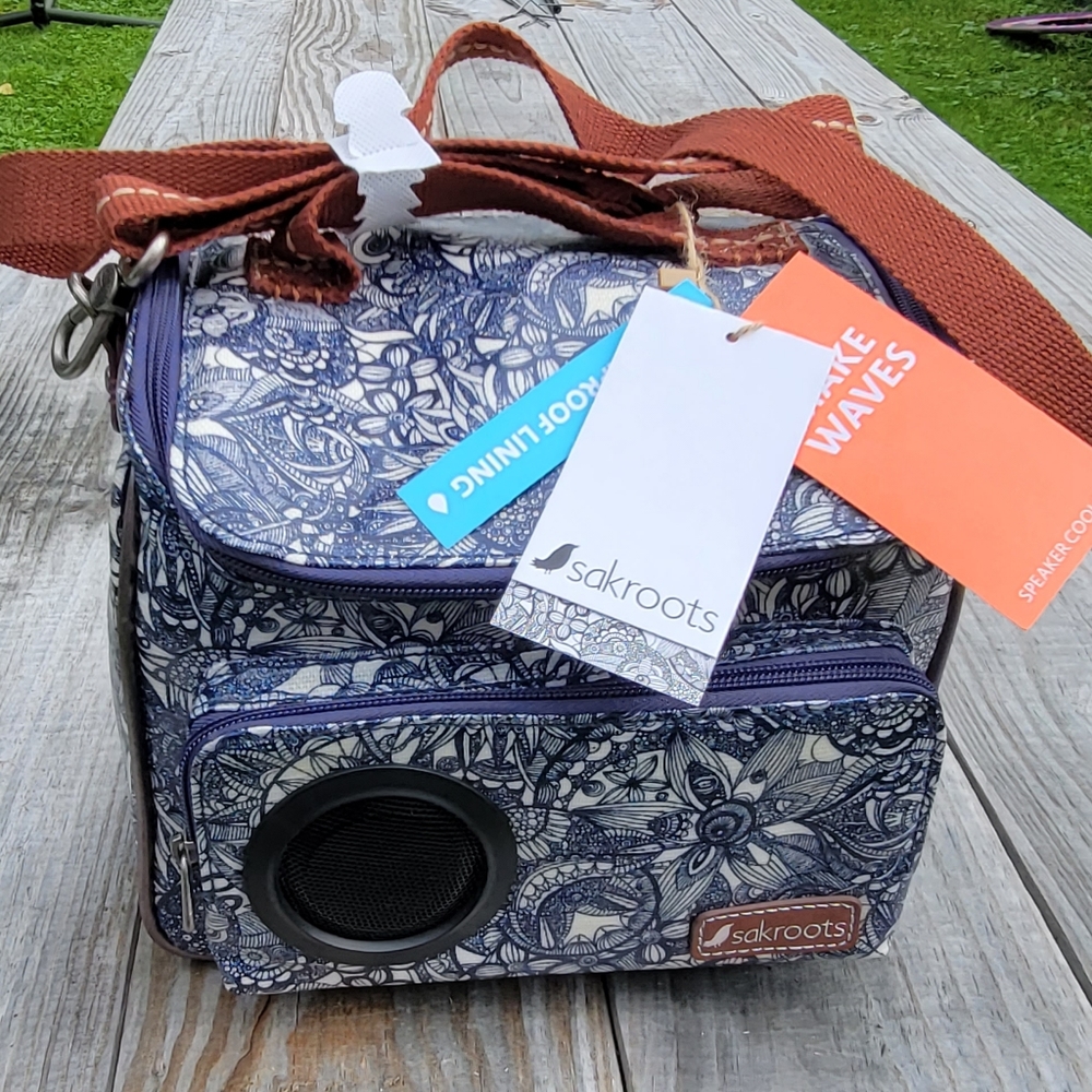 Navy & White Floral Speaker Cooler